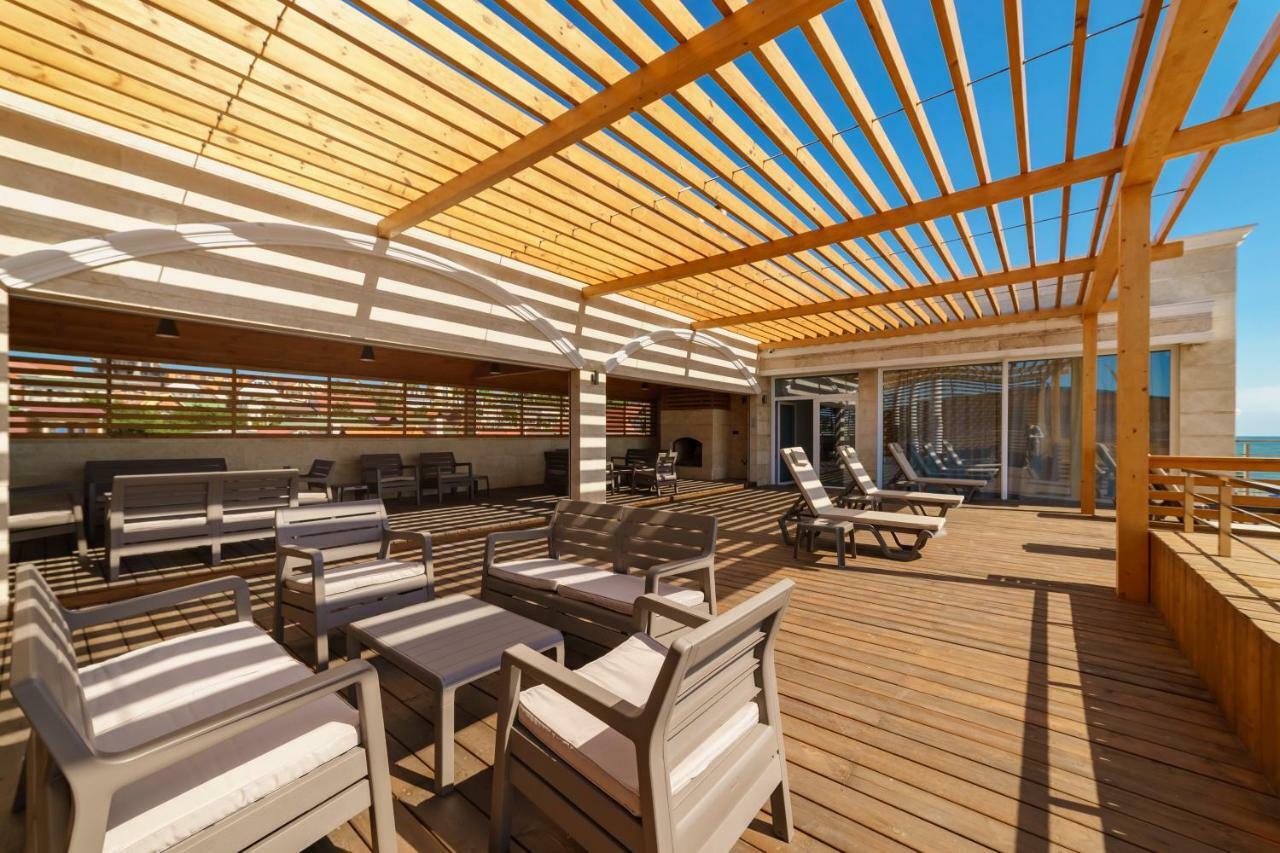 Poseidon Deluxe перша лінія з басейном * Odesa